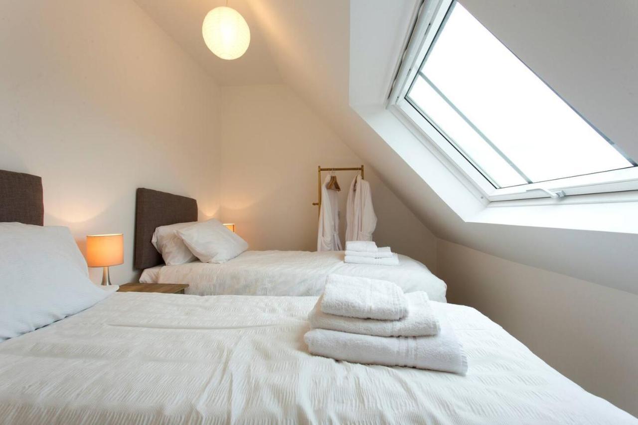 Remarkable 2-Bed Apartment In Culross 외부 사진